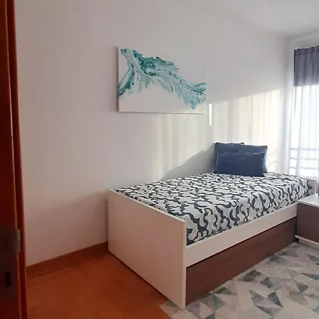 Excellent House Near Lisbon * Алмада