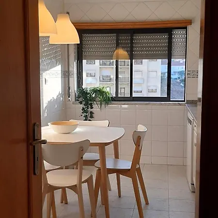 Апартаменты Excellent House Near Lisbon